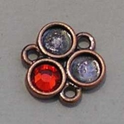 Ornament. 13mm. voor 3x ss20 plaksteen. (Rood Koper).