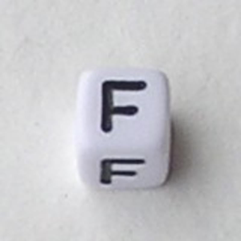 Letter Acrylkraal. Kubus. 6x6mm. Wit met zwarte letter F.