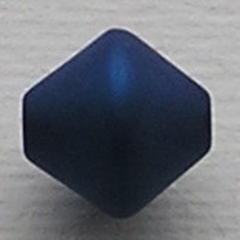 Donkerblauwe Polariskraal. 11mm. Bicone.