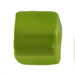 Polariskraal Vierkant. Shiny 12x12mm. Light Green.