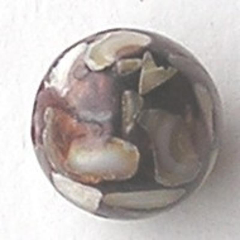 Resin kraal met stukjes schelp. 18mm. Brown.