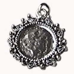 Filligrain hangertje. Rond. 25mm. (voor plaksteen 15mm)