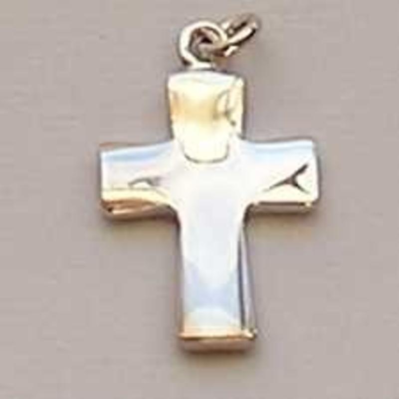 Bedel. Kruis. 16x26mm. Glad en zilverkleurig.