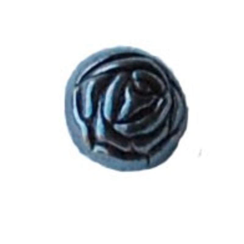 Bewerkte Kraal Roosje. 10mm. Oud Zkl.