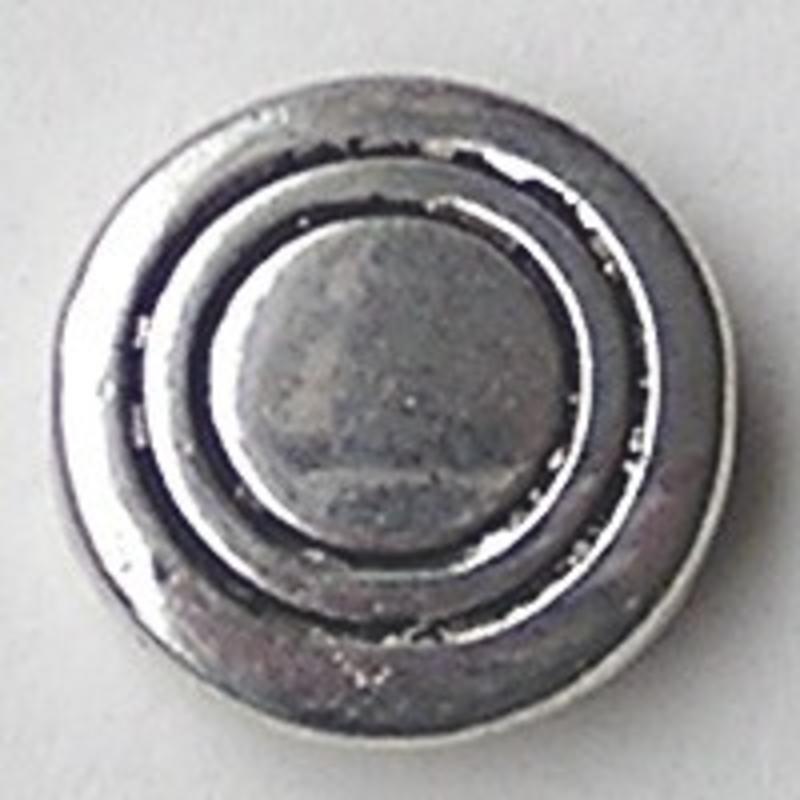 Metalen kraal. Rond plat met circles. 13mm. Oudzkl.