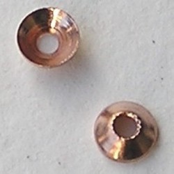 Kraalkapje Rosekleurig. 5mm. Brass.