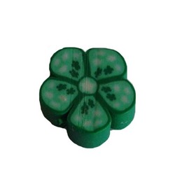 Fimo Kraal. ca 13mm. Groen Bloemetje.