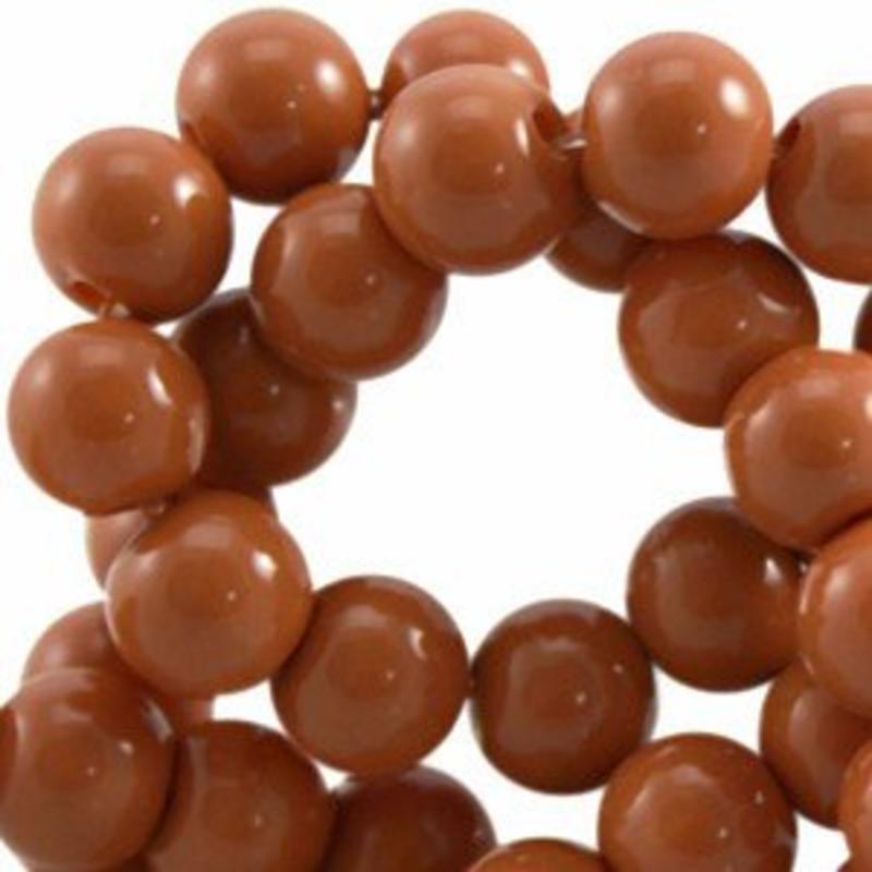 Glaskraal. 4mm. Rond. Bruin Opaque. 100 stuks voor.