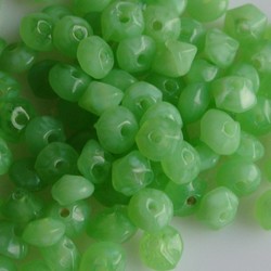 Glaskraaltje angular 5x2mm rondelle. Opal Green. 100 pieces for.