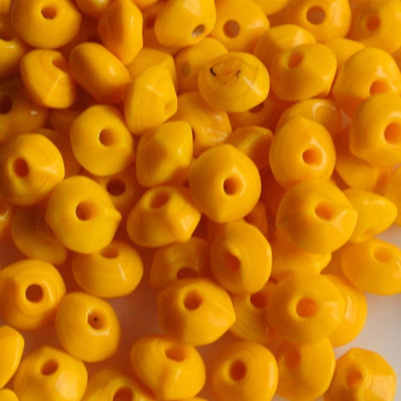 Glaskraaltje angular 5x2mm rondelle. Yellow. 100 pieces for.