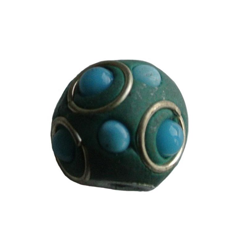 Kashmiribead. 15mm. Aqua met groot gat.