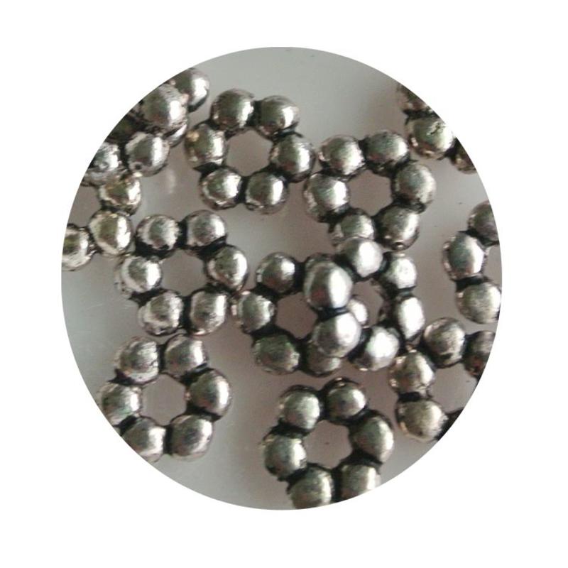 Metall-Korn-Distanzscheiben 8mm Silber.