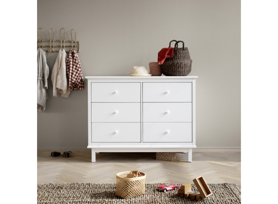 Seaside dresser with 6 drawers