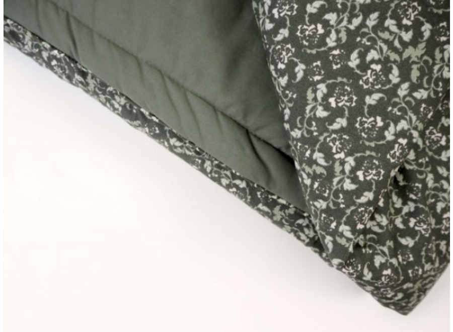 Floral Moss Bed Quilt Single