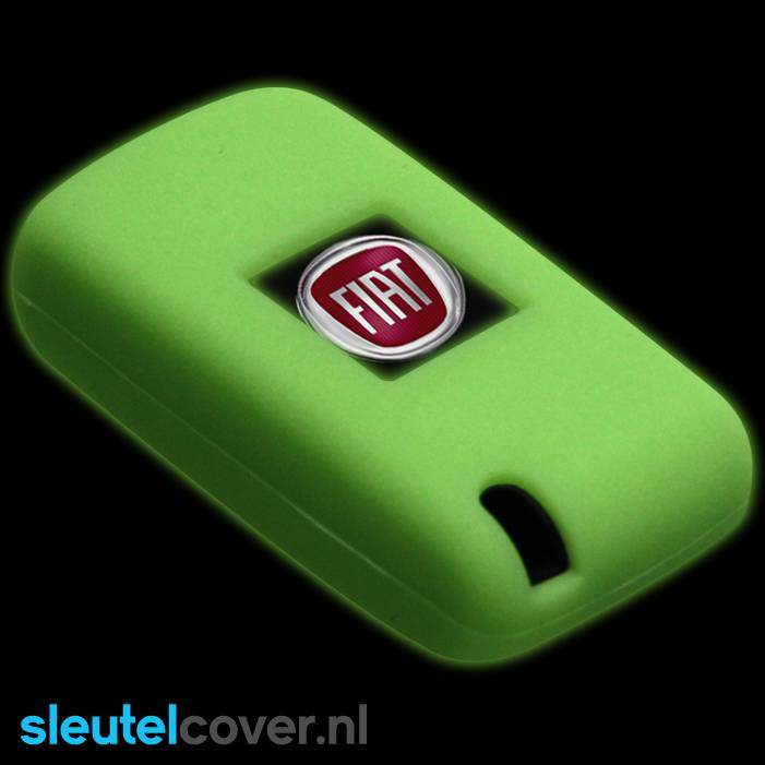 Autosleutel Hoesje geschikt voor Fiat - SleutelCover - Silicone Autosleutel Cover - Sleutelhoesje Glow in the dark / Lichtgevend