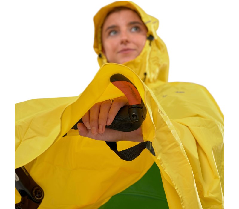 Bicycle Poncho - 100% waterproof (10.000mm) - Highly Breathable (8.000g/M²) CFK free!