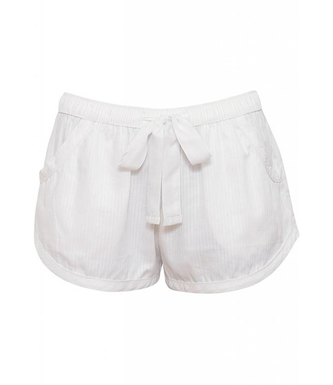 Georgia, wit 'satijn' gestreepte korte broek en top