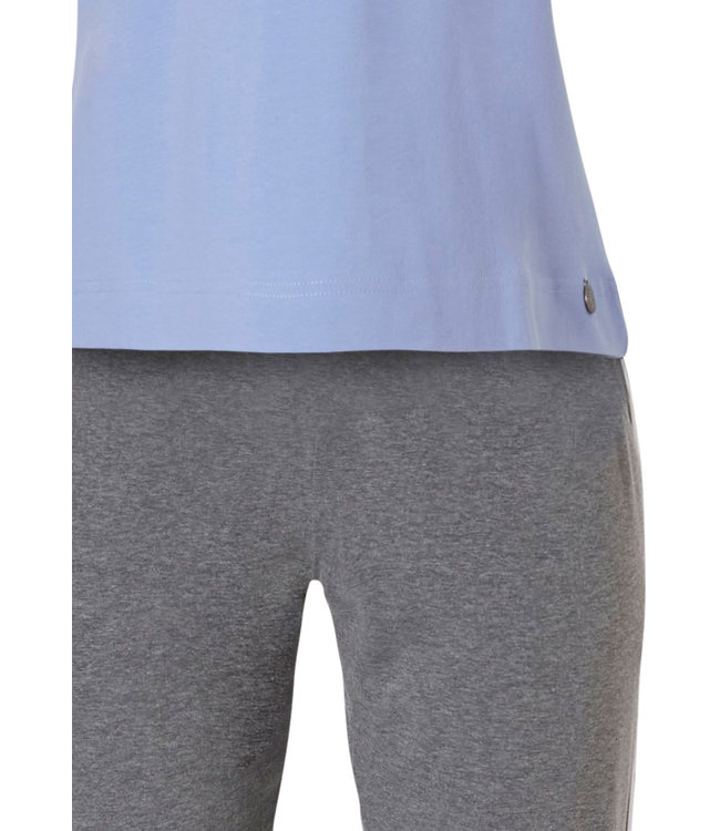 short sleeve ladies pyjama with 3/4 pants 'NO LIMITS - sporty style'