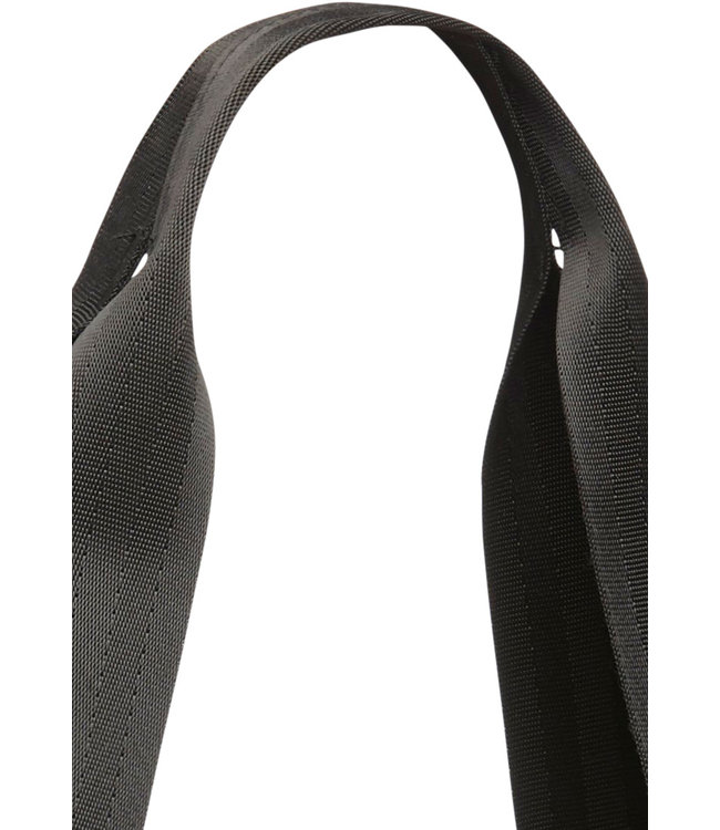 over-the-shoulder black beach bag with zip closure