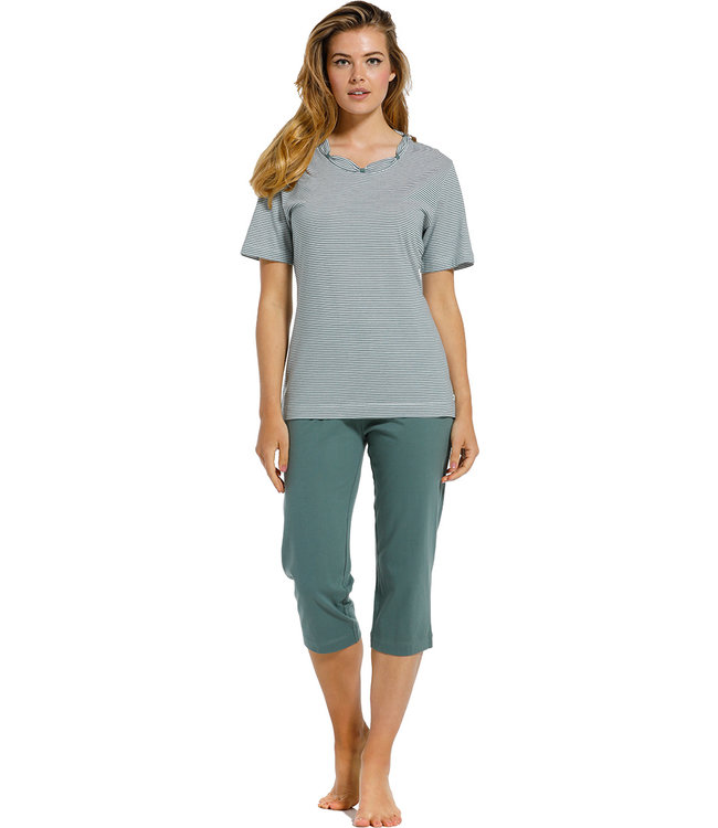 saliegroene katoenen dames pyjama 'fine stripes & pretty neckline'