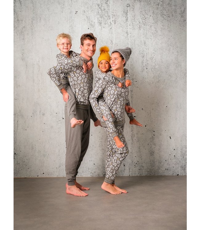 meisjes pyjama met boorden 'funky ★ letters'