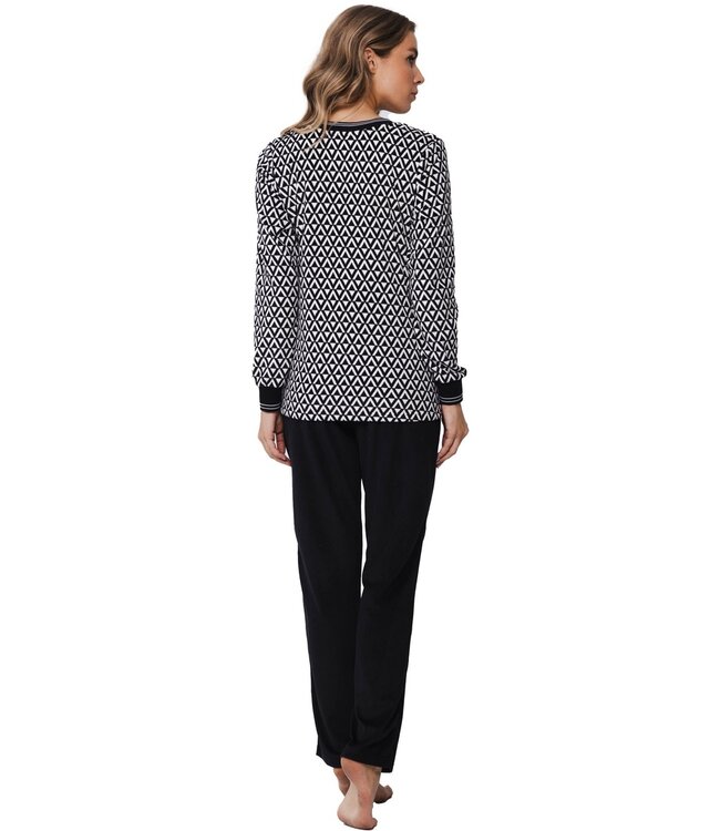 Pastunette Premium ladies luxury warm polar fleece home lounge set 'monochrome diamonds'
