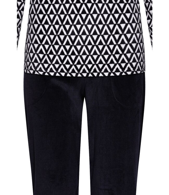 Pastunette Premium ladies luxury warm polar fleece home lounge set 'monochrome diamonds'
