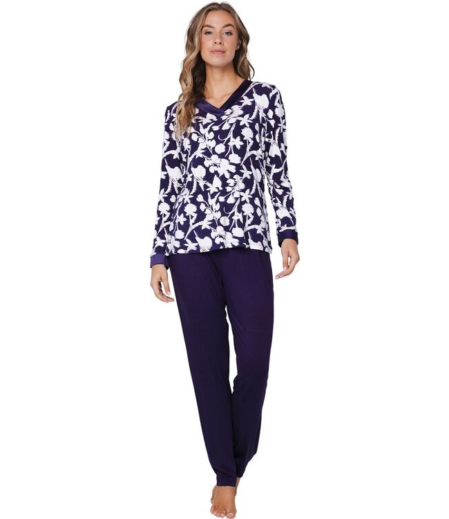 Luxe lounge pyjama van ecovero viscose 'floral garden'