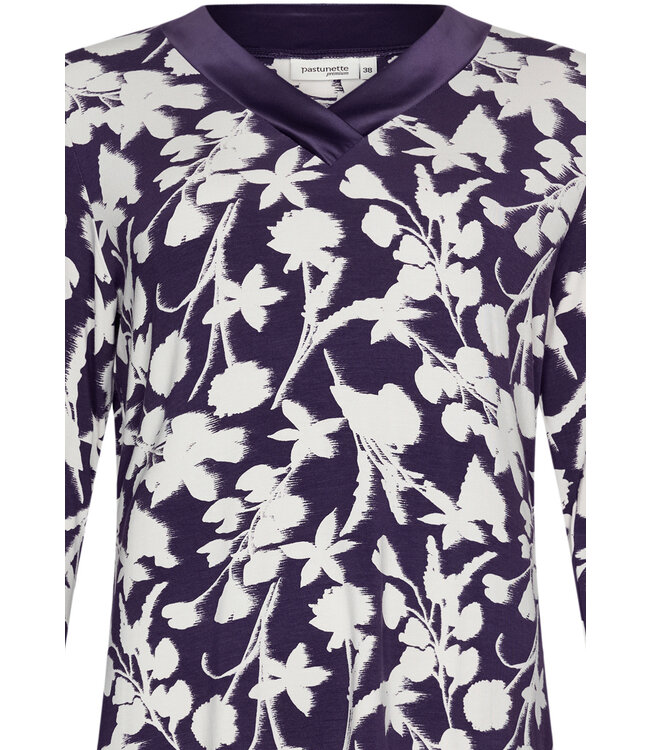 Luxe lounge pyjama van ecovero viscose 'floral garden'