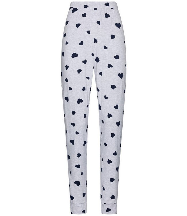 Lichtgrijs melee pyjama met lange mouwen en kangoeroezak 'lots of lovehearts'