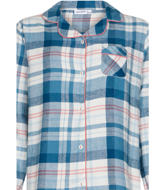Doorknoop dames pyjama met lange mouwen van katoenflanel 'cool blue checks'