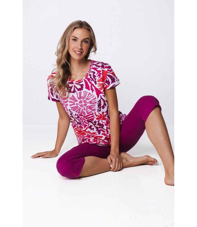 ladies short sleeve organic cotton 3/4 pyjama coral flowers