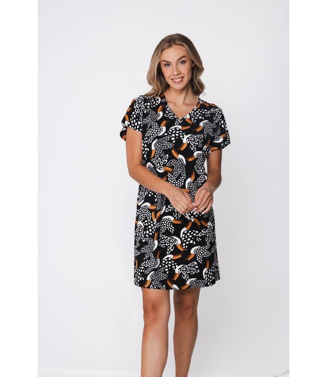 ladies black short sleeve v neck bird print beachdress paradise bird