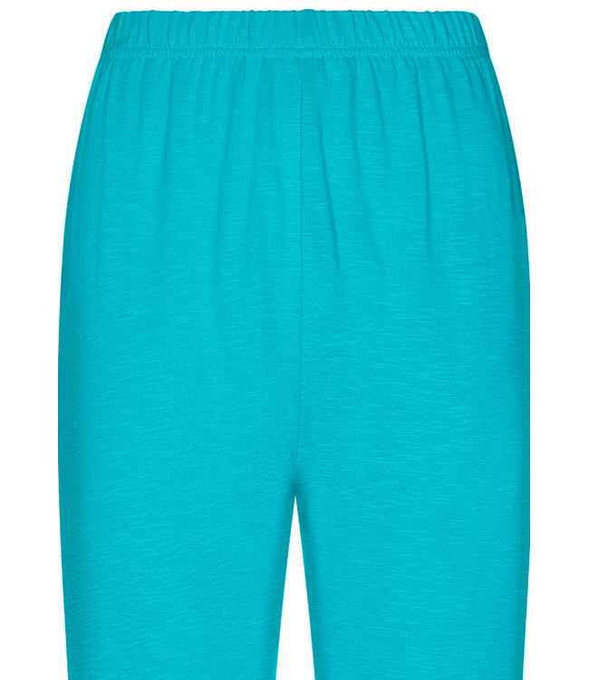 ladies short sleeve cotton 3/4 pyjama with 5 buttons bold blue flower