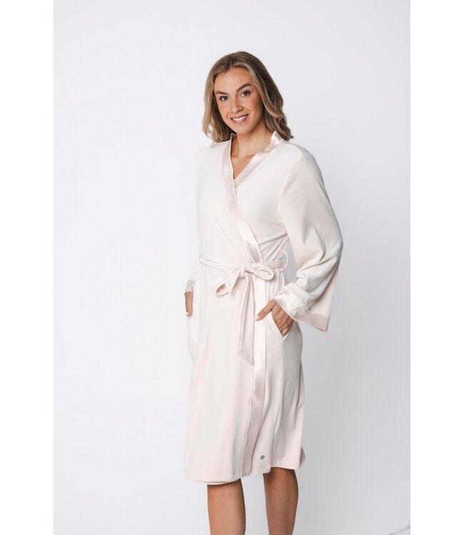 ladies luxury cream velvet kimono velvet elegence