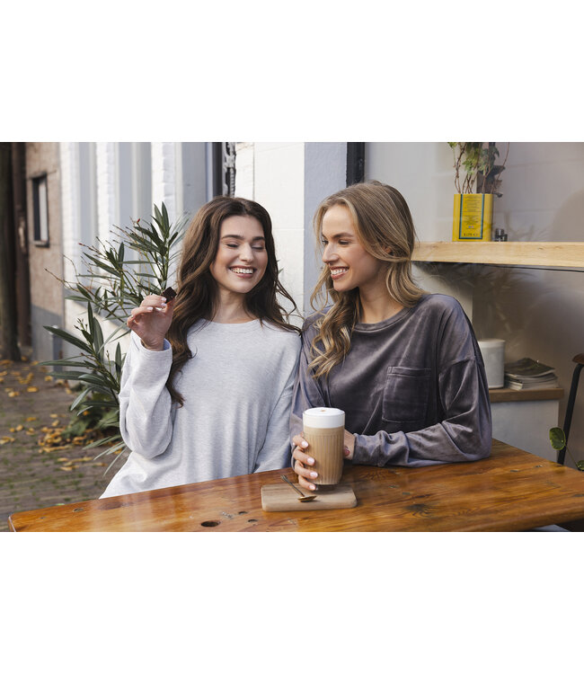 Donkergrijze fleece pyjama met borstzakje Fabulously Chic