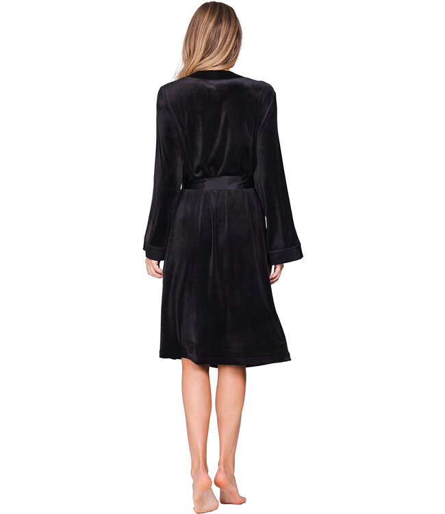 Luxury black velours kimono with cuffs long sleeves Chic Black Beauty