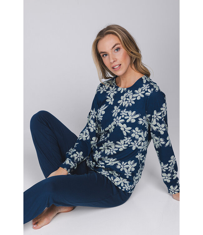 Dark blue organic cotton ladies pyjama with long sleeves Flower Blooms