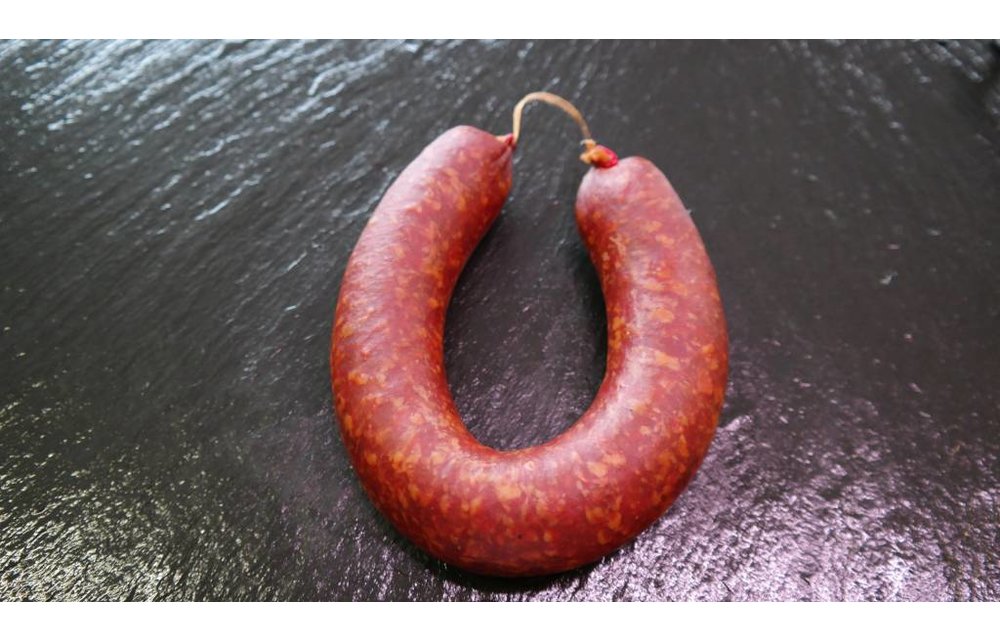 Rinderwurst im Ring frisch geräuchert