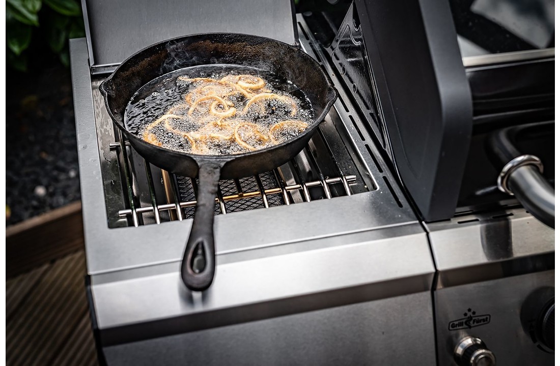 Grillfürst G410E 4-Brenner Gasgrill mit Hochtemperaturbrenner und Edelstahl Rosten