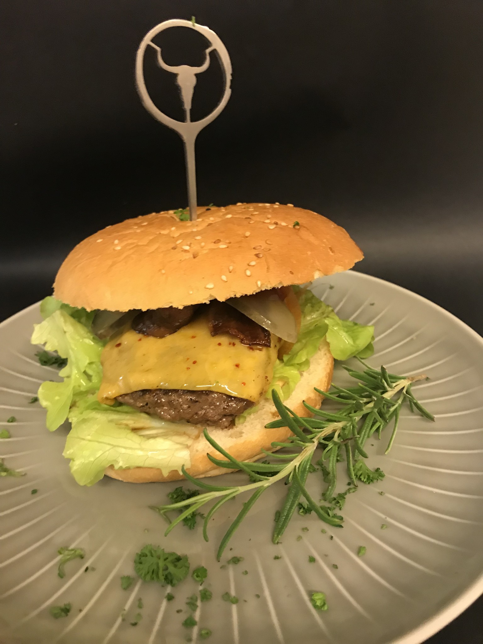 BUTCHER | BEEF | BURGER / SINGLE