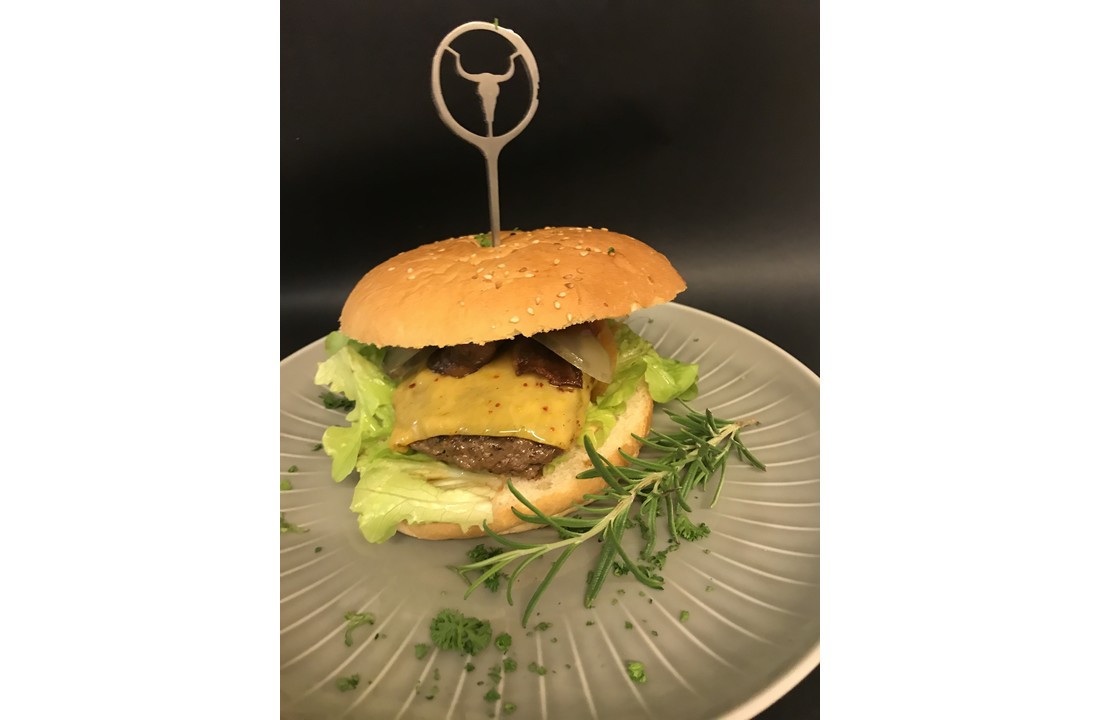 SURF N TURF | BEEF | BURGER