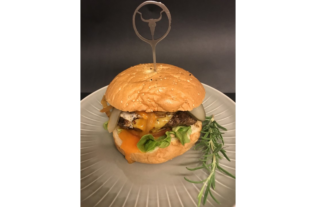 BUTCHER | BEEF | BURGER THE EGG