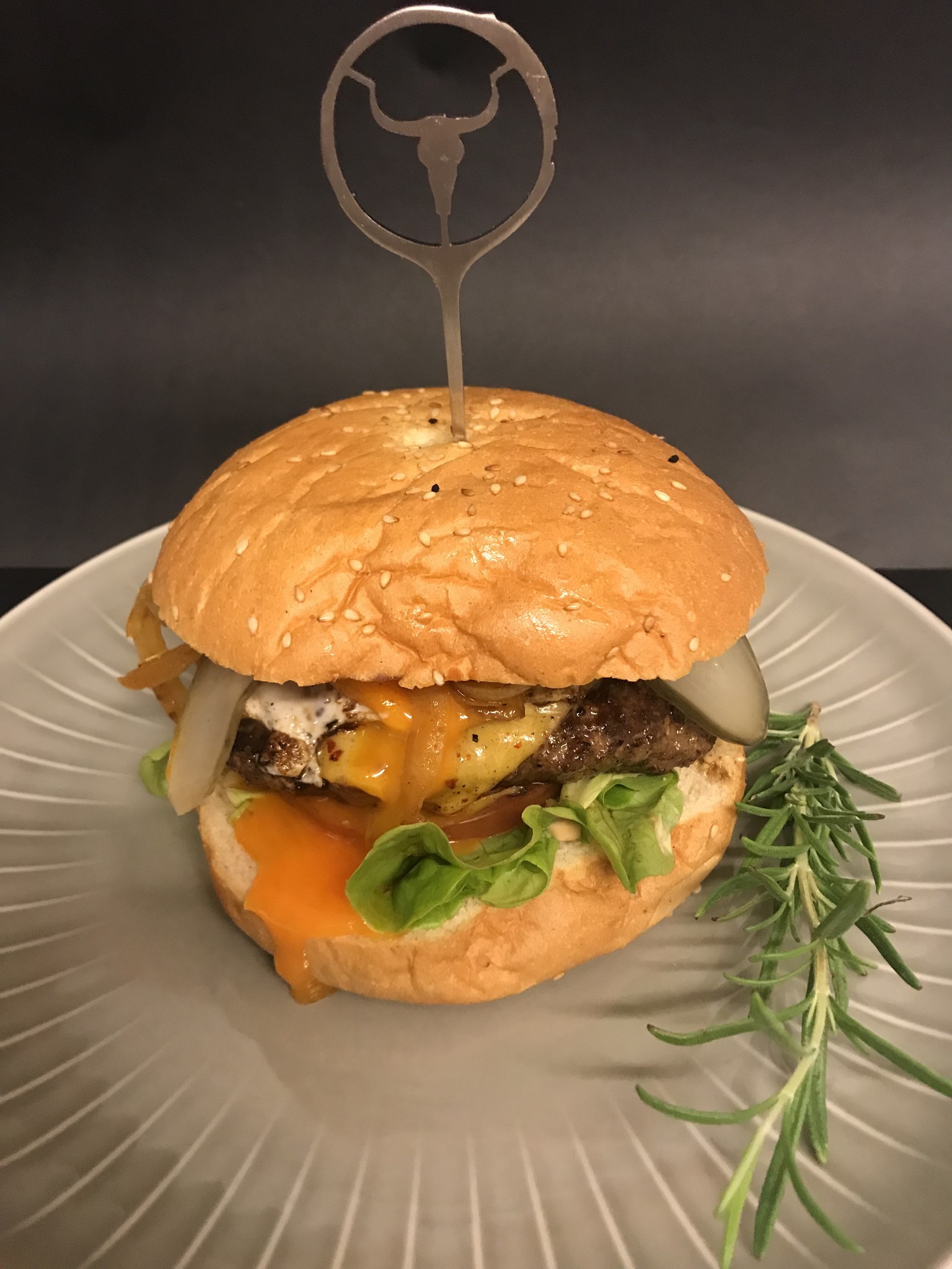 BUTCHER | BEEF | BURGER THE EGG