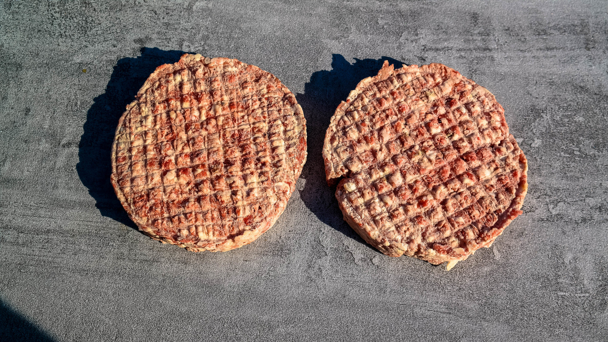 WAGYU BURGER aus reinem Wagyu Fleisch 2 Stück handgemacht