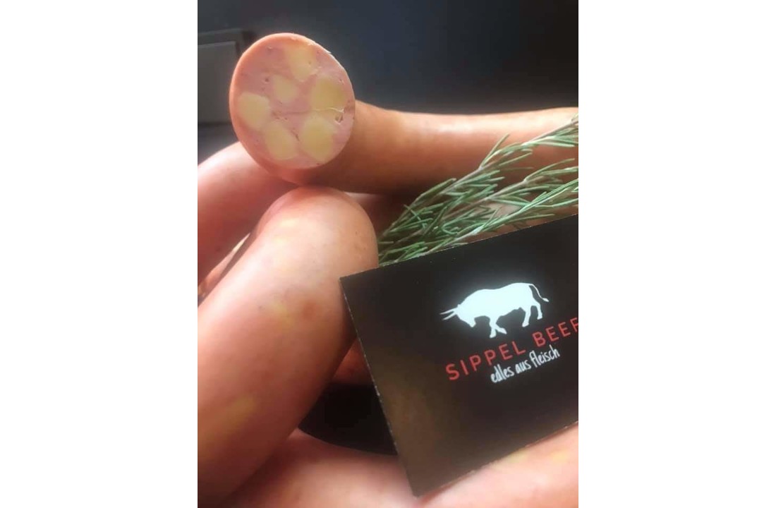 FLEISCHWURST IM RINGE MIT KÄSE