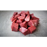 WILDSCHWEINGULASCH VON HAND GESCHNITTEN