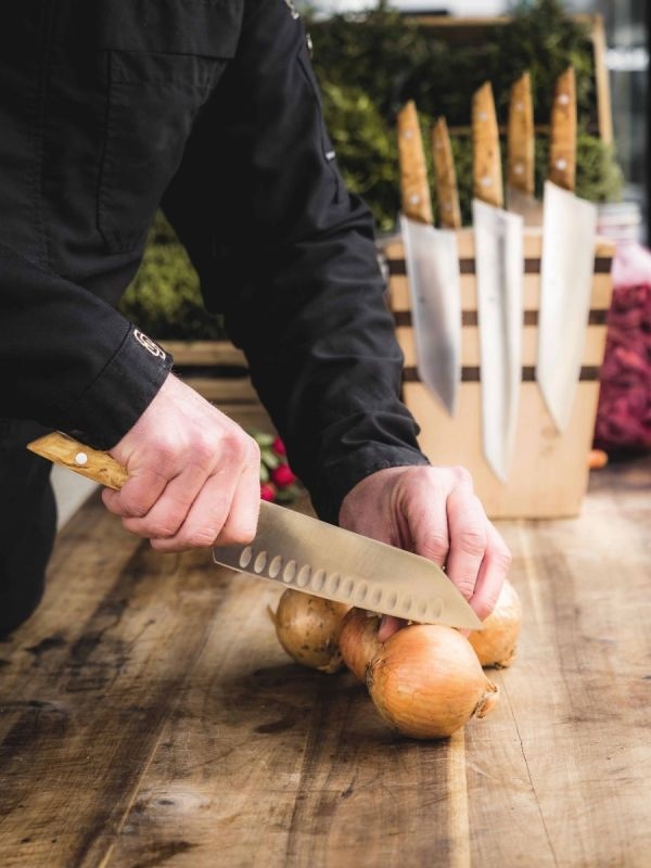 F.Dick Santoku mit Kullenschliff VIVUM mit Birkenholzgriff