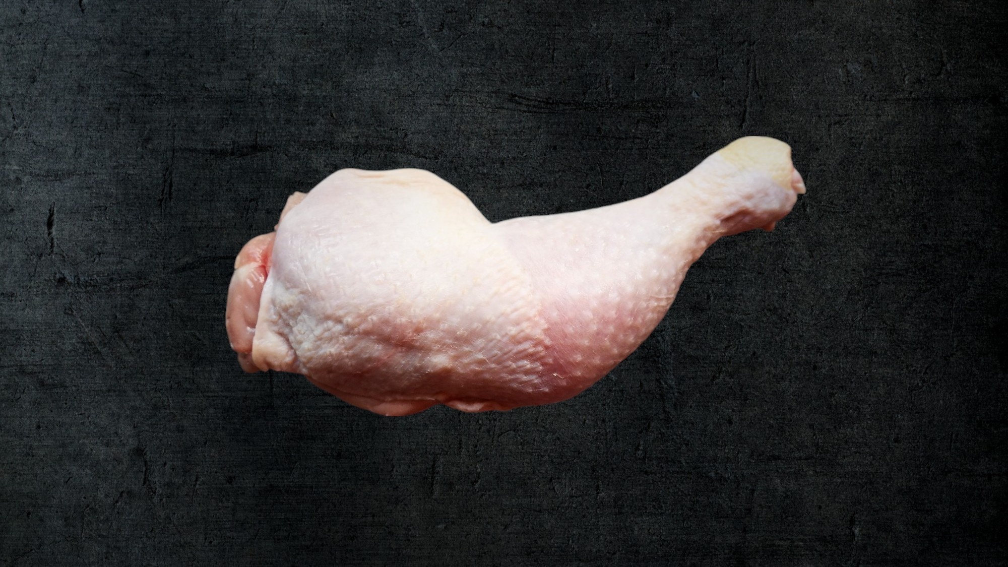 HÄHNCHENSCHENKEL / ROH / FRISCH