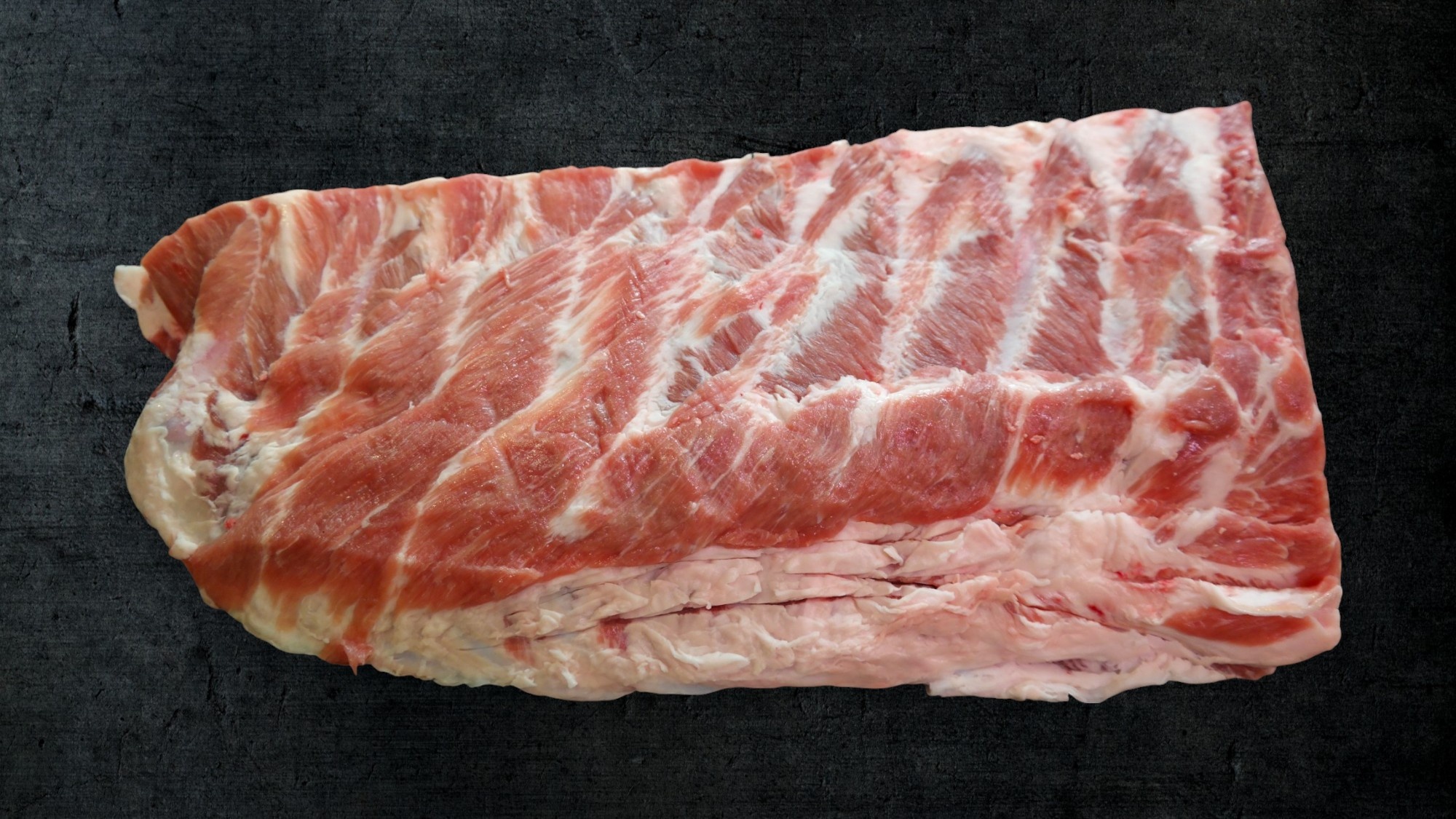 SPARERIBS ST. LOUIS CUT / BBQ RIBS MIT RIB TIPS